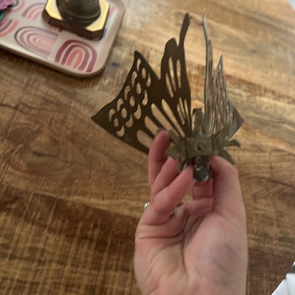 Brass butterfly sits upright on a table. Gorgeous wings and in great condition. - Picture 3 of 3